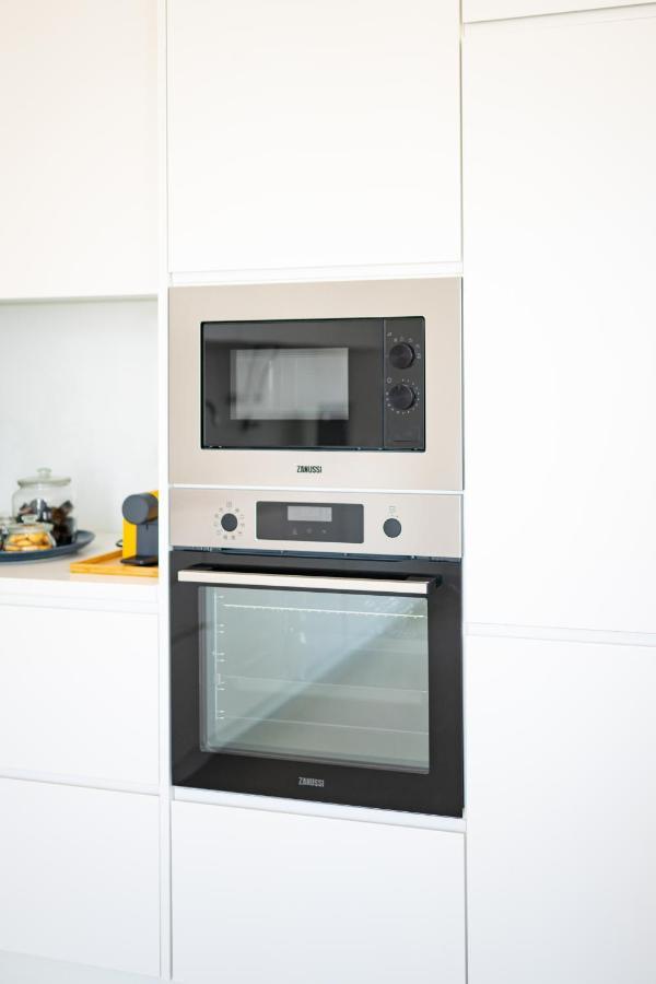 Blue By The River 4 - Unique Penthouse Duplex With A View 리스본 외부 사진
